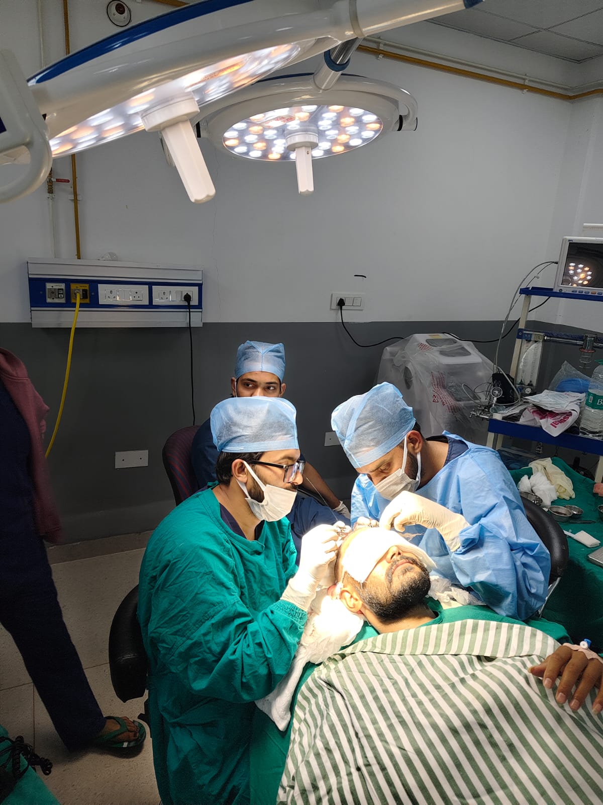 Hair transplant treatment